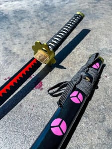 Roronoa Zoro’s Shusui Sword Swordskingdom