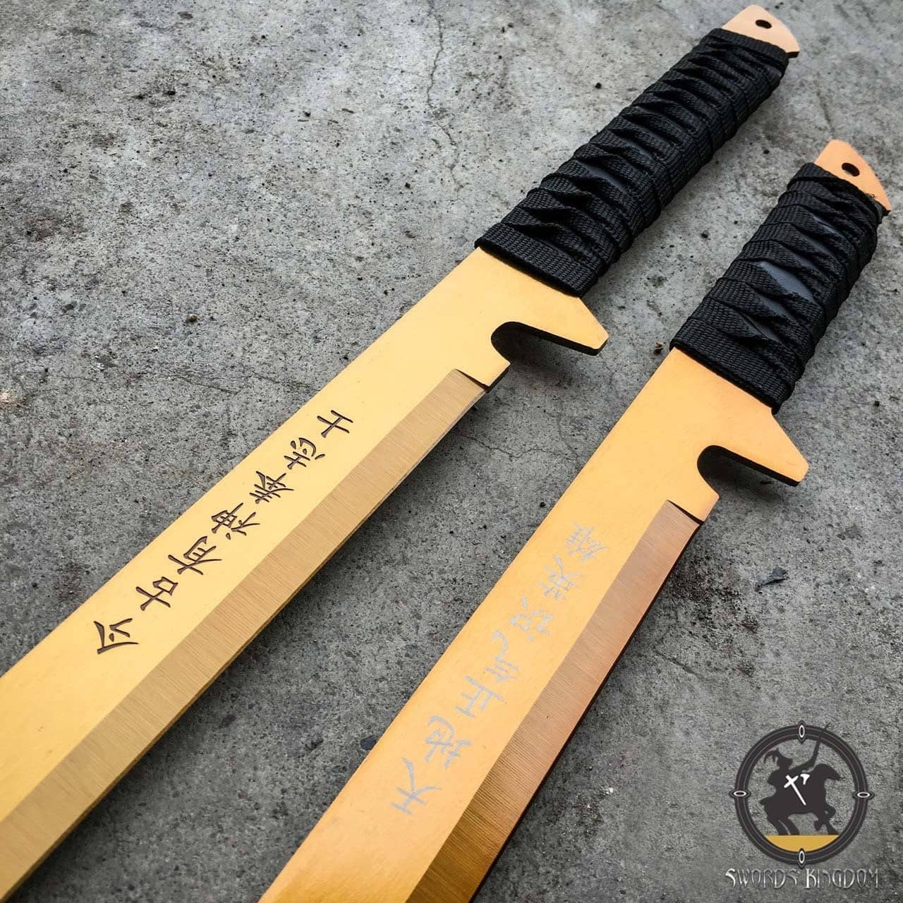 Gold Fantasy Ninja Warrior Sword 26 W/2 pcs Throwing Knife Set - Edge  Import