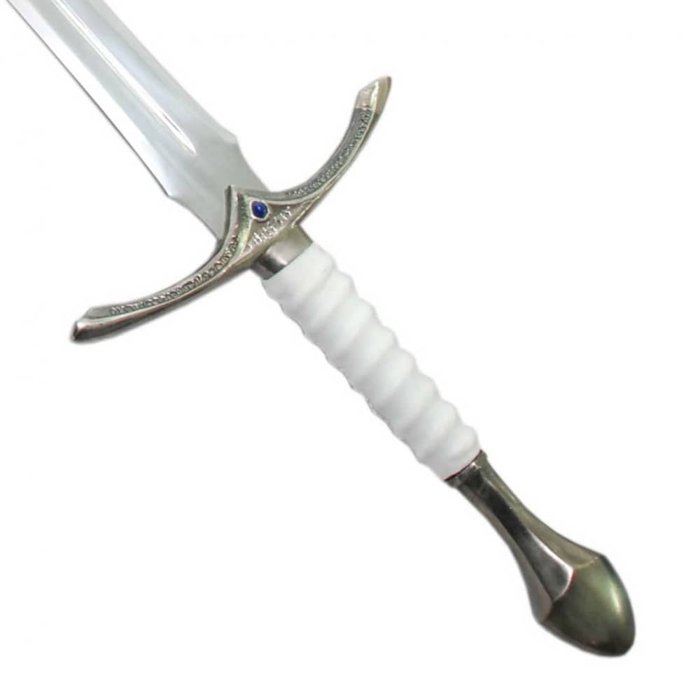 glamdring-white-sword-from-the-lord-of-the-ring-2