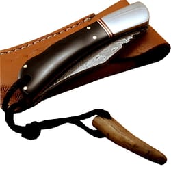Knife Buffalo Horn Damascus Handle Handmade Folding Scales Knife Beautiful Sheath Forged